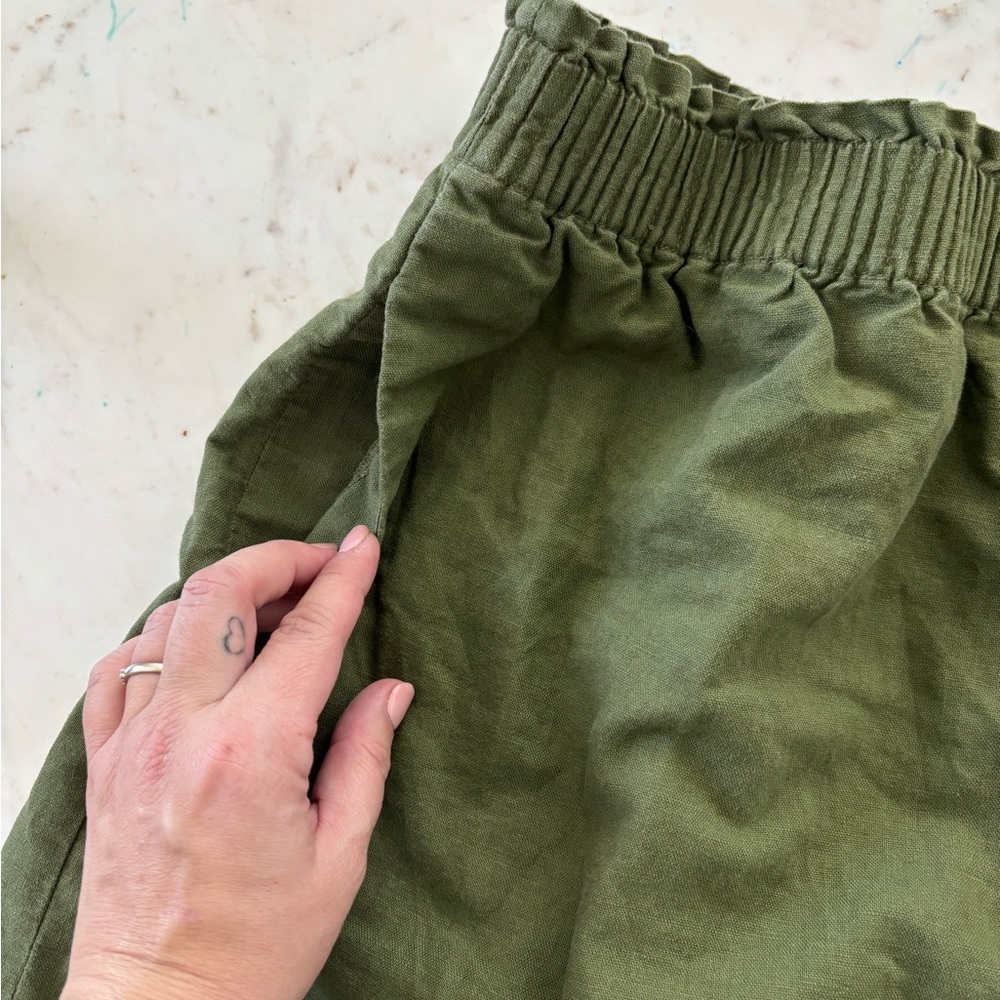 J.Crew Olive Green Women's Skirt sz 4 - Picture 3 of 3